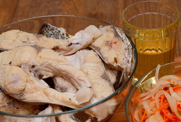 Как вкусно посолить толстолобика
