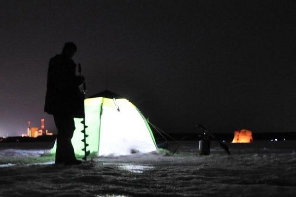 Ловля леща зимой ночью в палатке – особенности ночной рыбалки