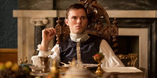 Медведи, негры и граф Орло: фарс и сюр в сериале «Великая»
