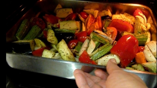8 секретов улучшения вкуса запеченных овощей