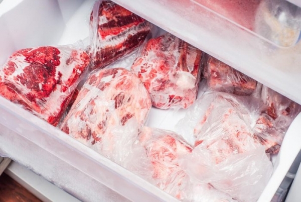 Как избавить свиное мясо от неприятного аромата и спасти продукт