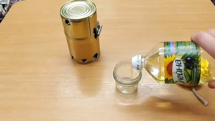 Тепло в палатке и еда согрета. Как сделать простую печку из банок