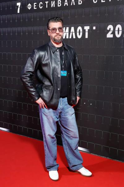 
                Нино Нинидзе, Ирина Пегова, Анна Банщикова и другие на фестивале сериалов в Иваново            