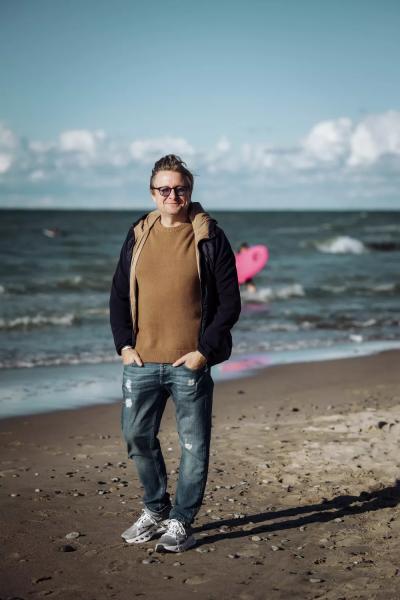 
                Катерина Шпица, Аня Чиповская, Артем Михалков и другие на морской вечеринке в Зеленоградске            