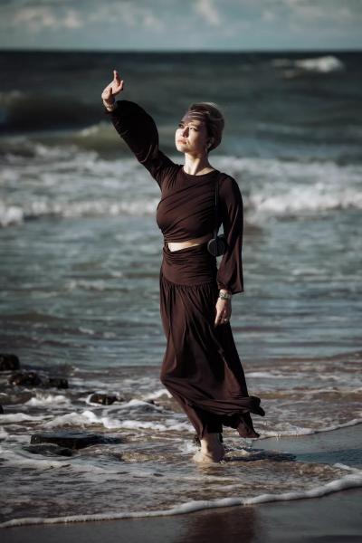 
                Катерина Шпица, Аня Чиповская, Артем Михалков и другие на морской вечеринке в Зеленоградске            