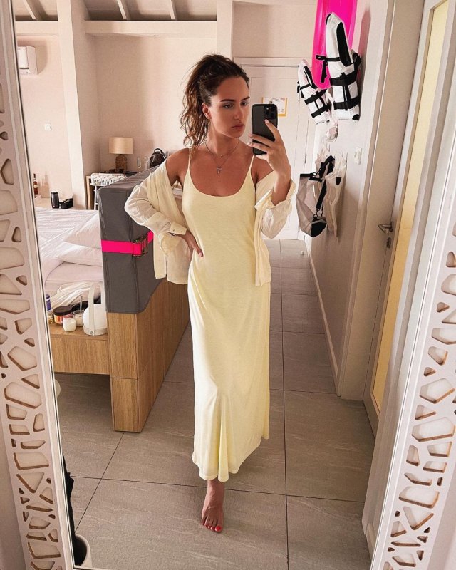 Анна Сидорова - девушка Дмитрия Соловьева, на глазах которой избили ее любимого (15 фото + 2 видео)