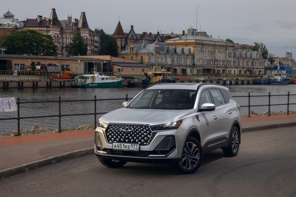 «Колониальная модель»: китайские автокомпании вывели из России 1 трлн рублей 